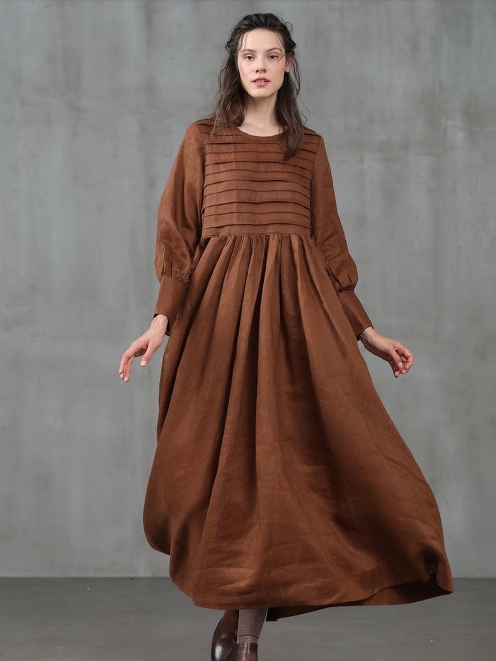 Linennaive Long Sleeve Pleated Maxi Linen Dress